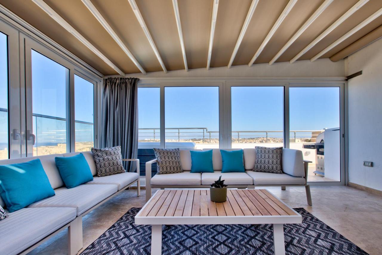 Valletta Luxury 4-Bedroom Duplex With Stunning Sea Views Private Terrace And Jacuzzi Exterior photo