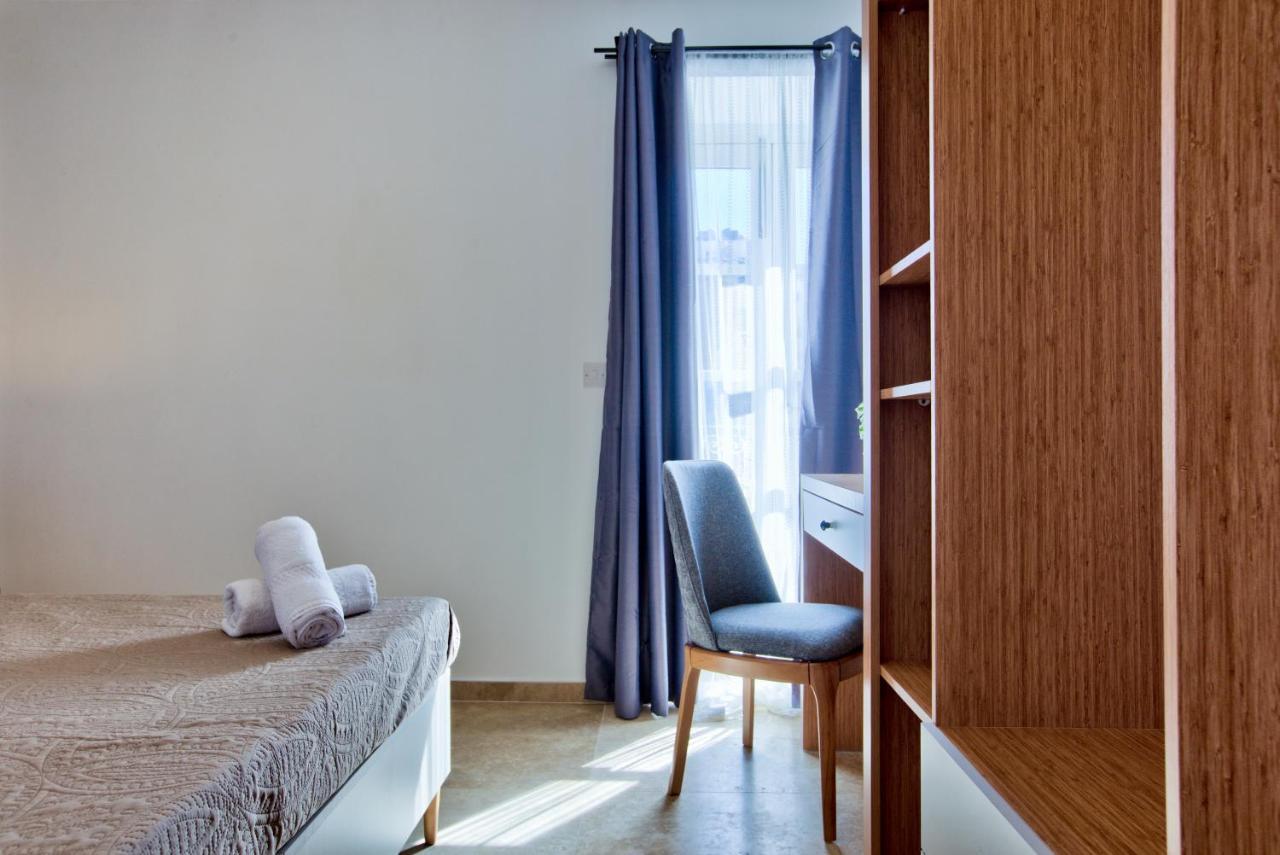 Valletta Luxury 4-Bedroom Duplex With Stunning Sea Views Private Terrace And Jacuzzi Exterior photo