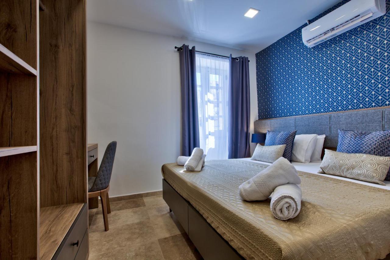 Valletta Luxury 4-Bedroom Duplex With Stunning Sea Views Private Terrace And Jacuzzi Exterior photo